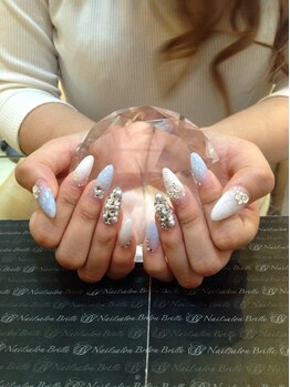 エスフィーネイルサロン ブリーユ(Esfy nailsalon Brille)/キレイめネイルネイル