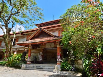 アジアンリラクゼーション ヴィラ 大橋店(asian relaxation villa)/バリ島:ネカ美術館