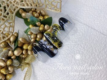 フローラネイルサロン/