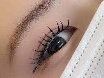 イチル(ichill)の写真/【軽さと華やかさが人気♪】ふんわりボリュームアップで印象的な目元に★しっかりボリュームが欲しい方に◎