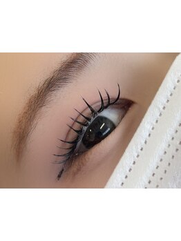 ボリュームのある目元にしたい