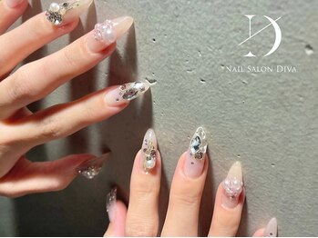 ディーバ 立川店(Diva)の写真/【爪を傷めない次世代ジェル】長さやデザインを相談したい方にオススメ◎《10本アート+長さだし¥13398~》