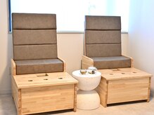 国産ヒノキで作成したオーダーメイドの椅子でリラックス♪