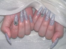 ユリネイル(YULI.NAlL)/