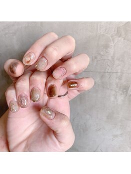 アティックネイルアトリエ(attic nail atelier)/ニュアンスネイル★