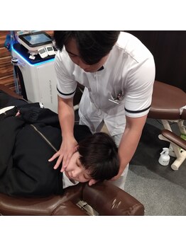 浦安整骨院/首のつらさ