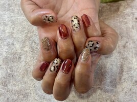 定額ひょう柄ネイル