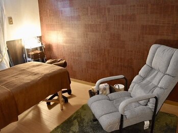 シェノンモコ(CHAiNON moko)の写真/周りを気にせず完全個室で心地良い施術を受けられる☆お悩みに合わせた施術で癒しの時間をご提供☆