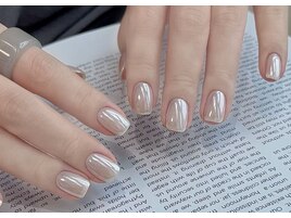 秋冬ネイル　エレガントデザイン