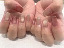 ワールド ビューティ ヴィヴァルト 宝塚店(WORLD BEAUTY VIVALTO)/マグネットネイル