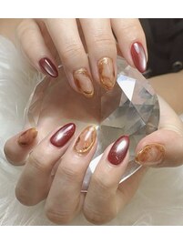 深みレッド×マーブルで魅せる