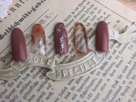 11月定額トレンドアート