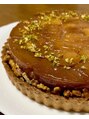 ラモ(RAMO) 紅玉のタルトは、パートシュクレとダマンドから手作りです♪