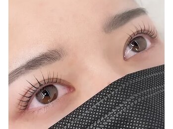 リラネイルサロン/パリジェンヌラッシュリフト3990