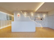 ロタコーラル 大野田店(rota coral)の雰囲気（明るいエントランスでお出迎え♪）