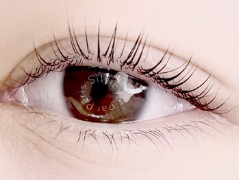 アイパリシルヴィー(Eye paris Silvi)の写真/初めての方も大歓迎♪モチ持続スピード◎お客様1人1人のまつげ・まぶたの形から理想のお目元に近づけます！