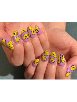 ショートネイルデザインが豊富