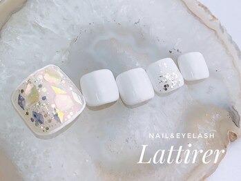 ラティレ 銀座(Lattirer)/フット　シェルホワイトネイル