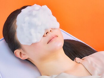 ベベ 金沢片町店(Be’be’)の写真/夏の皮脂・毛穴汚れをすっきりオフ！透明感ケア☆お肌に合わせてしっかり肌管理させていただきます！
