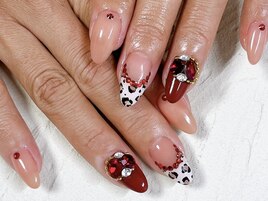 アニマル柄ネイル