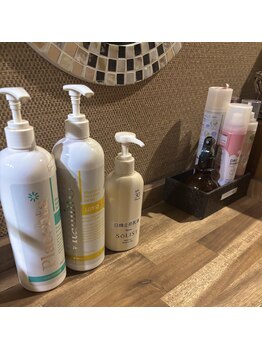 セラビシャン/化粧水、ヘアケア完備