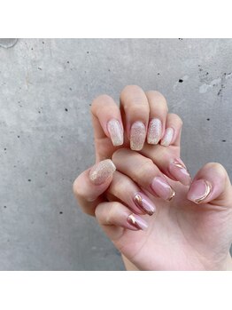 アンダーバーホワイトプラス 南海難波店(_WHITE+)/ミラーデザイン