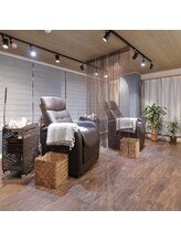 ユーミナリリー メリリー西船橋店(YuMina-Riry)/『salon』