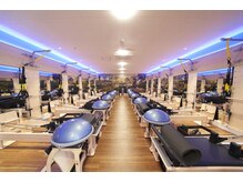 クラブピラティス 大阪城公園(CLUB PILATES)/グループスタジオは最大12名