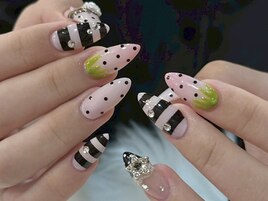 Yuna限定ボーダーネイル