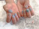 ブルーグレーネイル