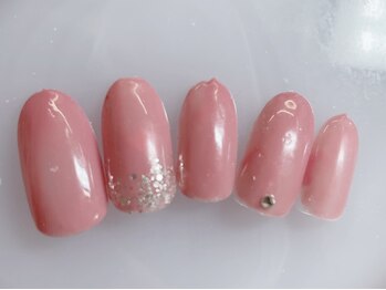 シンプルネイル/フィルイン無料