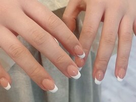 フレンチネイル7980円