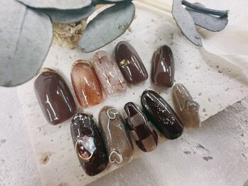 フローラネイルサロン/