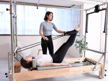 エヌーピラティス(ENEU PILATES)/パーソナルマシンピラティス