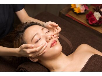 オシャレハウスシルバ(OshareHausuSILVA)/顔筋ほぐし