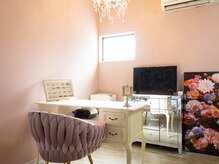 ◆◆◆大人女性を虜にする、Pomの魅力が詰まったネイルをご紹介◆◆◆