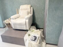 ルゥの雰囲気（プライベート空間でお足元のお手入れは至福の時間です）