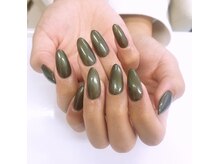 アヴァニ(AVANI)/アクリル+ジェルデザイン￥11980