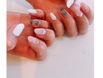 シャイニー(Shine-y)/