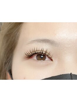 ボリュームのある目元にしたい