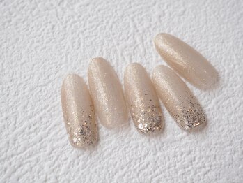 ルームイチマルニ バイ マルメネイル(room102 by malmonail)/定額¥9900 担当:廣瀬