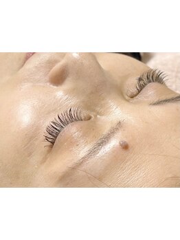 ボリュームのある目元にしたい