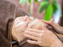 ウル(ULU)の雰囲気（最先端の美肌法★ハーブピーリングとは一味違う肌質改善！）