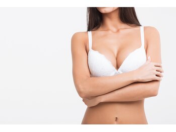 アイトータルビューティー(AI TOTAL BEAUTY)の写真/【憧れのマシュマロバストへ】育乳ハリ感UP★光マシン×バストMS60分￥19800→￥9900！ブライダルにも◎