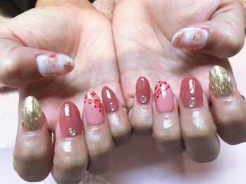 アイラッシュアンドネイル ヴィズ イオンタウン南城大里店(Viz)/ハンドネイル