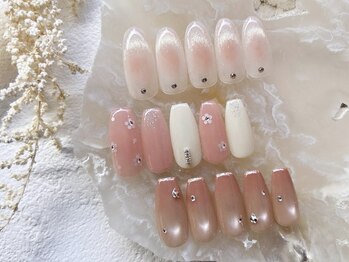 リッシュ(RICHE)の写真/自爪を削らないパラジェル認定サロン☆春ネイルは上品に♪マグネットネイル・抜け感オフィスネイルもお任せ