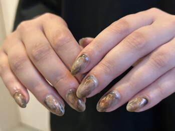 ニュアンスネイル : moe