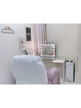 ゆったり空間で施術が受けられるサロン