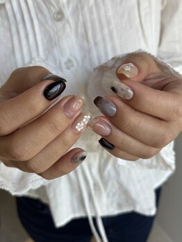 【マグネット/ニュアンス/シンプル】ネイルサロン　Alba/