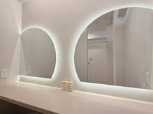 エルナ 天神大名店(eluna)の雰囲気（【メイクブース完備】お出かけの前後にもおすすめ♪）